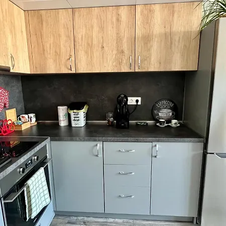 Habitat 29 *